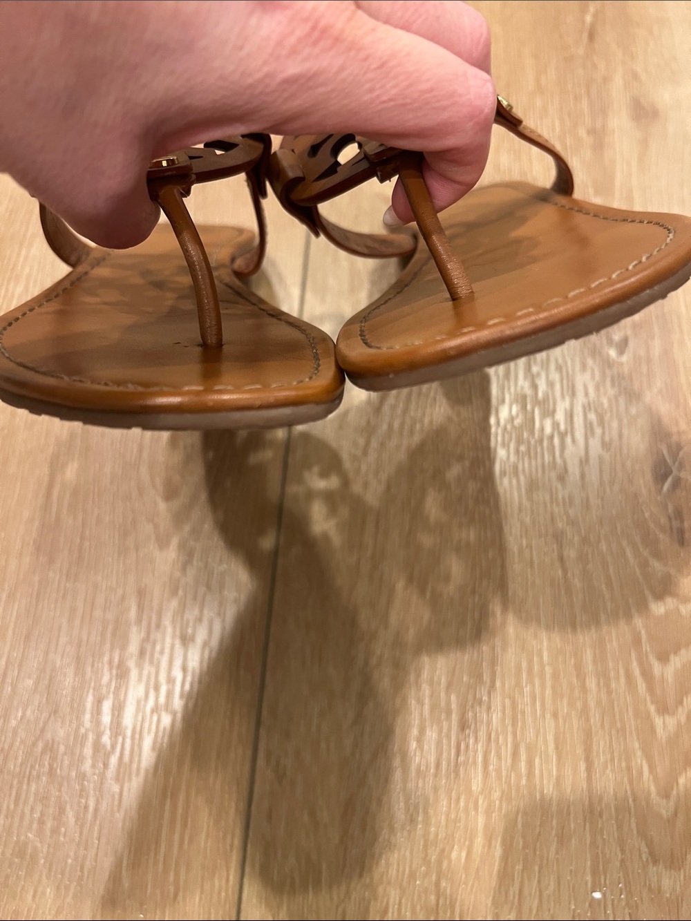 Tory Burch Leather Logo Thong Sandals - Brown - Picture 6 of 7